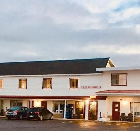 North Country American Inn Kalkaska Esterno foto